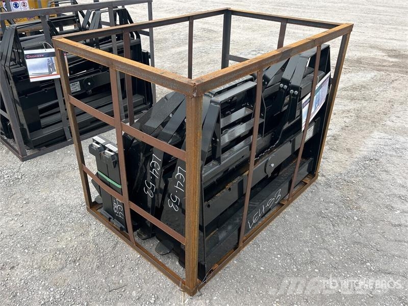  Quantity of (5)  AGT SSCPF48-4400-WFF Skid Steer F Građevinarske viljuške