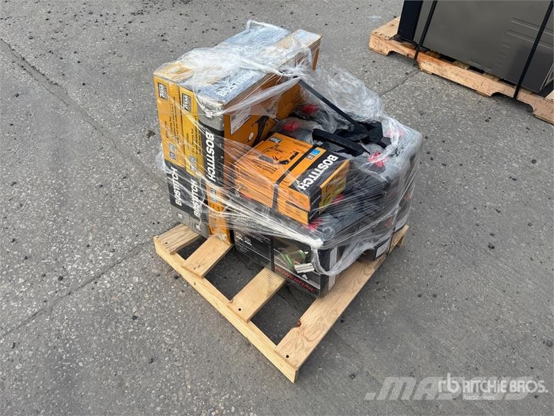  Quantity of (5) Bostitch Pneumatic Tools (Unused) مكونات أخرى