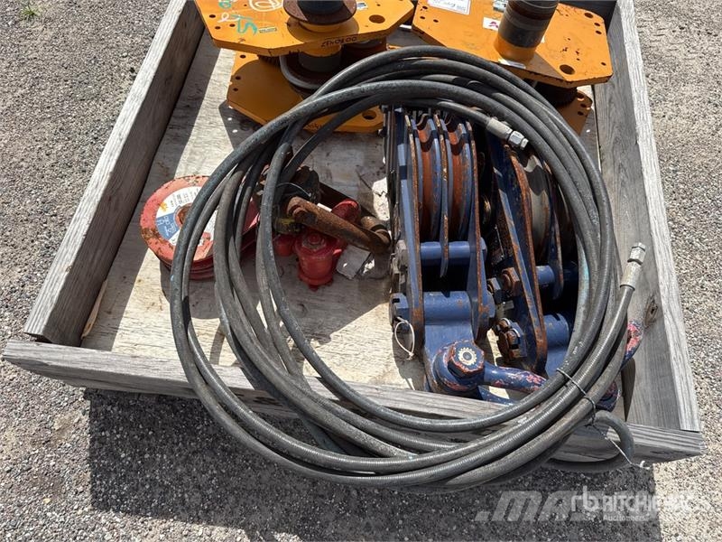 Quantity of (5) Construction Hoist Other components
