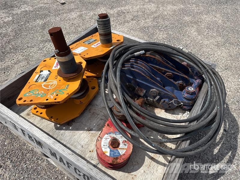 Quantity of (5) Construction Hoist Other components