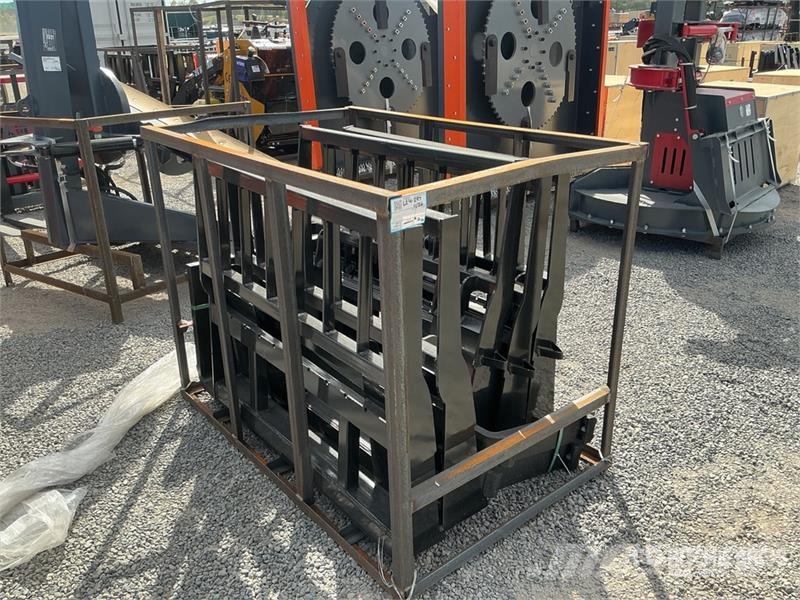  Quantity of (5)  Mower King SA-100 48 in Skid Stee Vilice
