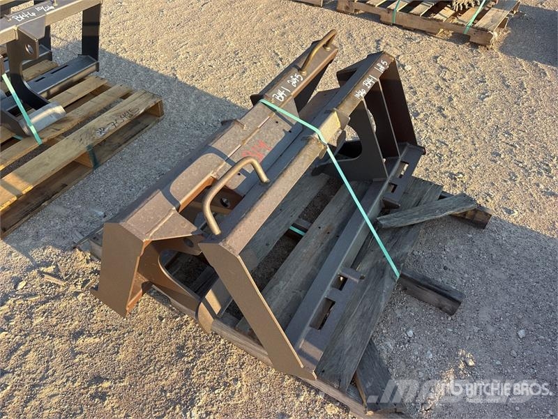 Quantity of (5) QT Euro Frame Weldment -OS (Unused Outros componentes