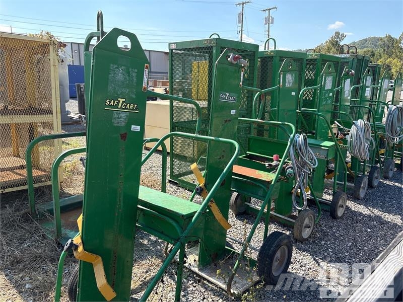  Quantity of (5) SafeTcarts Torch Cart Missing 1-Cl مكونات أخرى