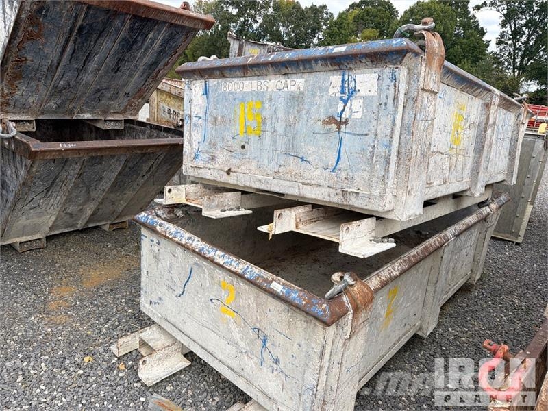  Quantity of (5) Skip Pans 2 ft x 4 ft x 10 ft مكونات أخرى