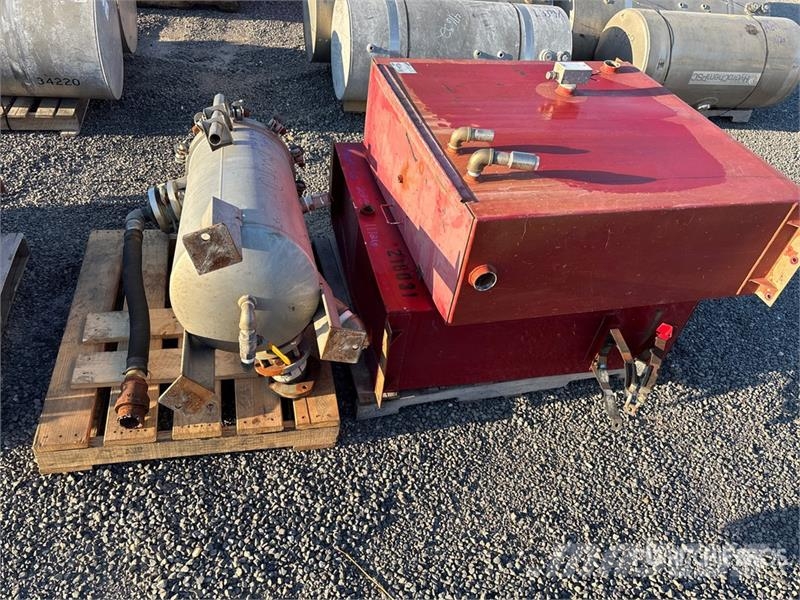  Quantity of (5) Water Tank صهاريج الوقود والصهاريج الإضافية