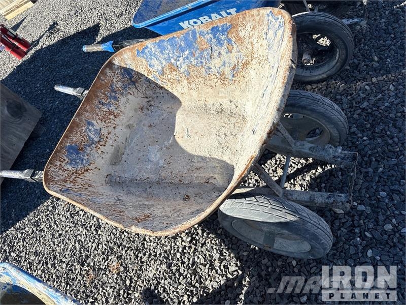 Quantity of (5) Wheelbarrow Andre komponenter