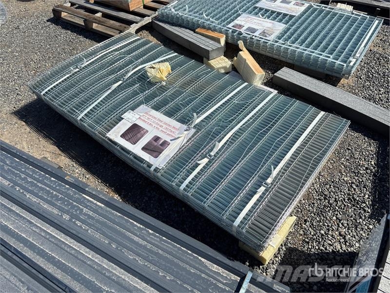  Quantity of (50) 36 in x 72 in Galvanized Steel Ga Otra maquinaria agrícola