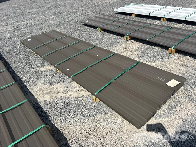  Quantity of (50)  Kit Containers 12 ft Corrugated  Treuils, palans et monte-charge