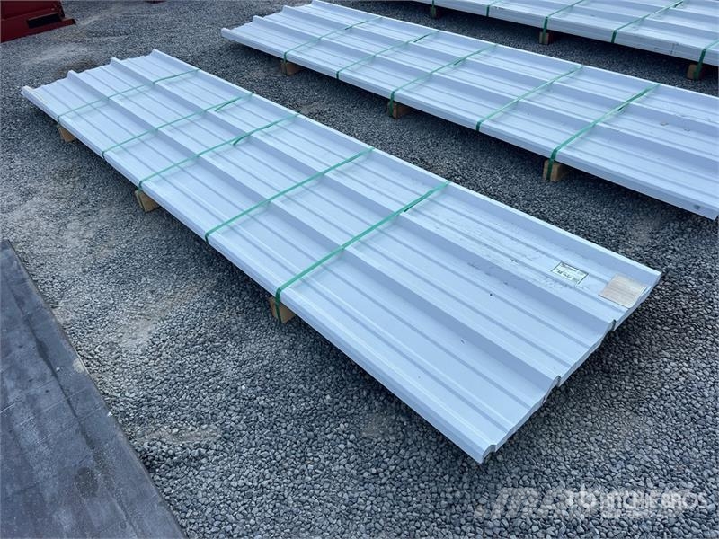 Quantity of (50) Kit Containers 12 ft Corrugated Csörlők, emelőberendezések és anyagmozgató liftek