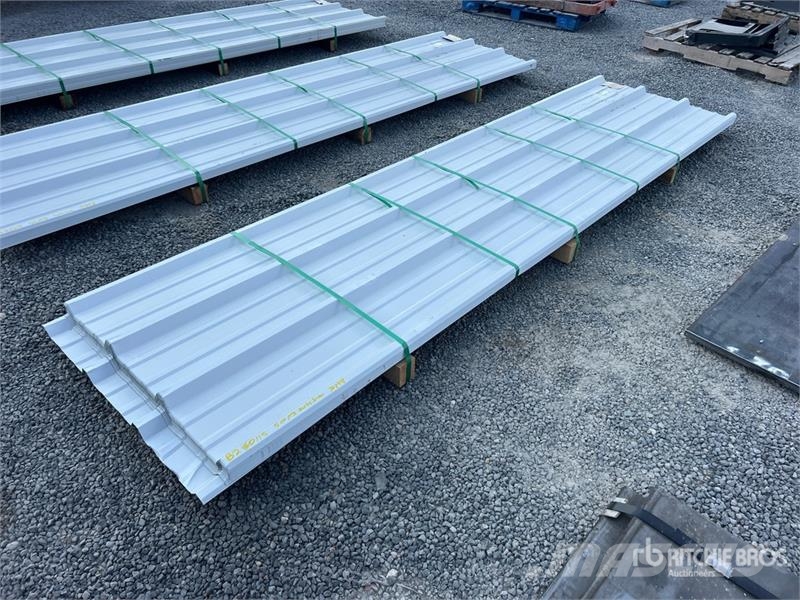 Quantity of (50) Kit Containers 12 ft Corrugated Csörlők, emelőberendezések és anyagmozgató liftek