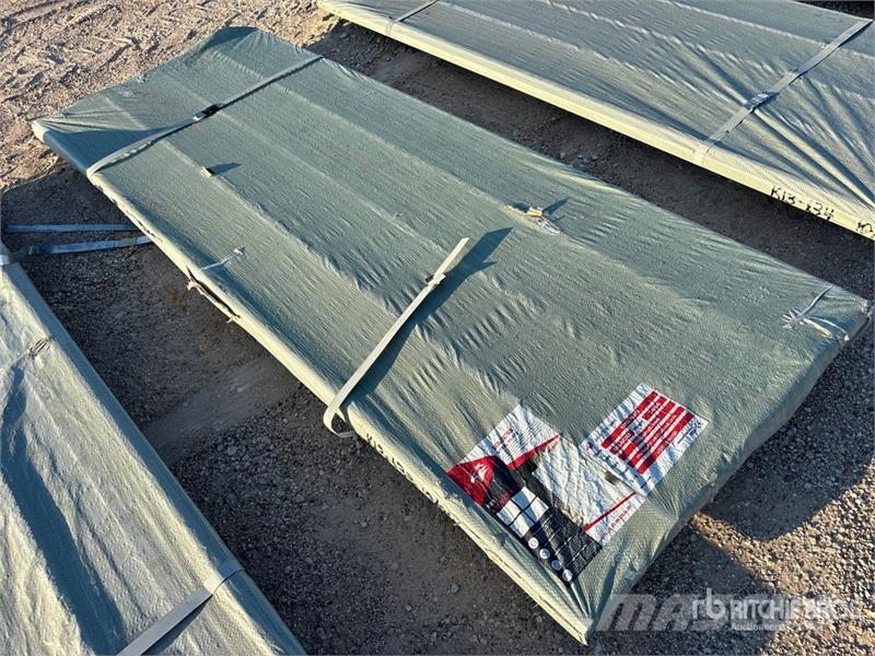Quantity of (50) SDLGCSS 8 ft Galvanized Corrugat Takels, lieren en materiaalliften