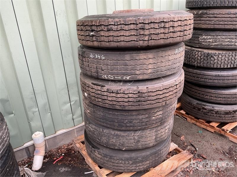  Quantity of (6) 11R24.5 Tires w/Wheels Transport – ostalo