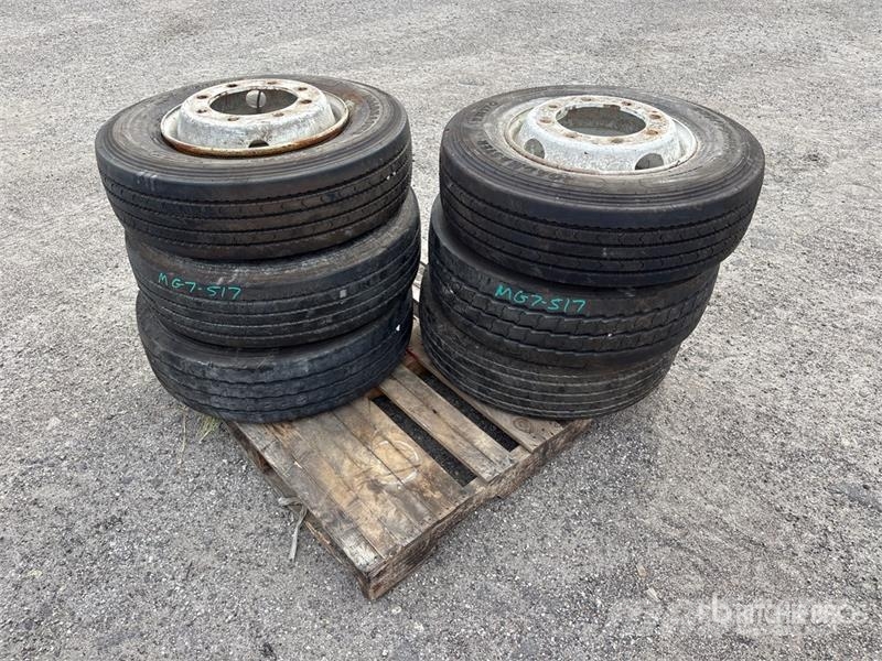 Quantity of (6) 235/75R17.5 Tires w/ Wheels Gume, točkovi i felne