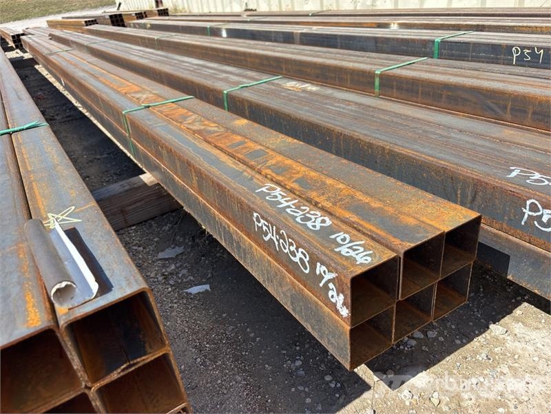 Quantity of (6) 3 in x 3 in x 23 ft Square Tubing Utovorne dizalice, vitla i dizala za materijal