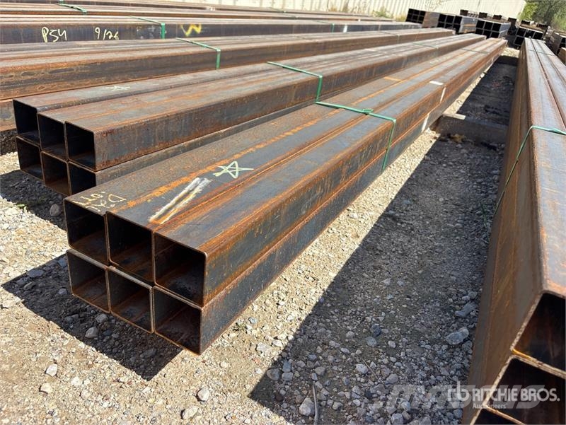 Quantity of (6) 3 in x 3 in x 23 ft Square Tubing Utovorne dizalice, vitla i dizala za materijal