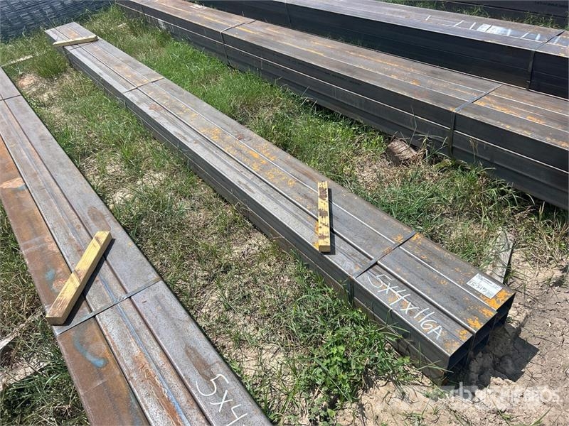  Quantity of (6) 5 in x 4 in x 19 ft Rectangle Tubi Other components