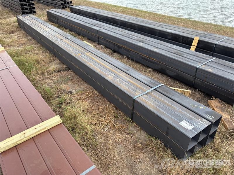 Quantity of (6) 6 in x 6 in x 20 ft Square Tubing Drugi deli