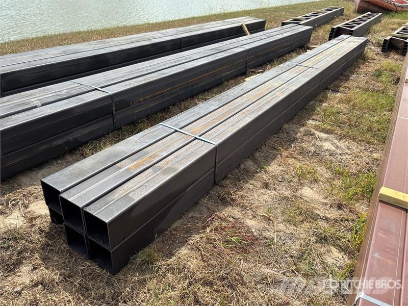 Quantity of (6) 6 in x 6 in x 20 ft Square Tubing Drugi deli