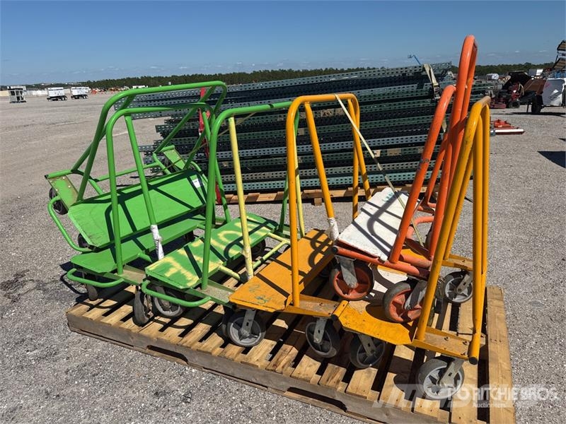  Quantity of (6) Capacity 2400 lbs Cargo Dolly ماكينات زراعية - غير ذلك