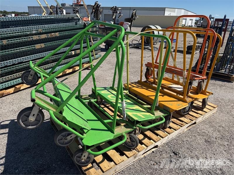  Quantity of (6) Capacity 2400 lbs Cargo Dolly ماكينات زراعية - غير ذلك
