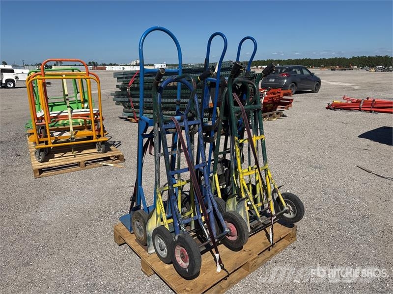 Quantity of (6) Cargo Dolly Poljoprivreda – ostalo