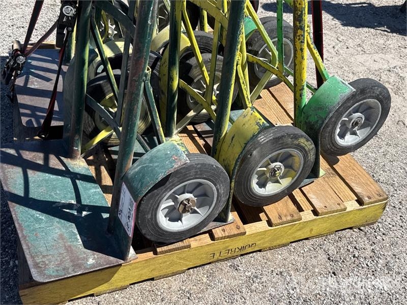 Quantity of (6) Cargo Dolly Poljoprivreda – ostalo
