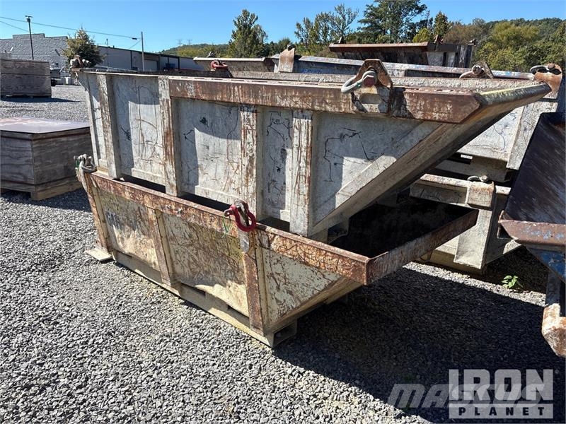 Quantity of (6) Construction Dump Box Vitle, dvigala in gradbeni dvižni sistemi