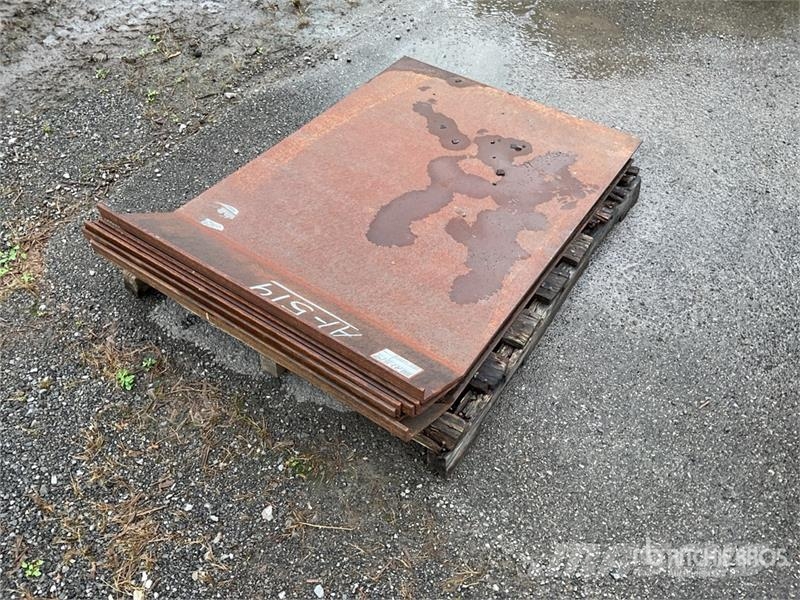  Quantity of (6) Fifth Wheel Plates Andet tilbehør