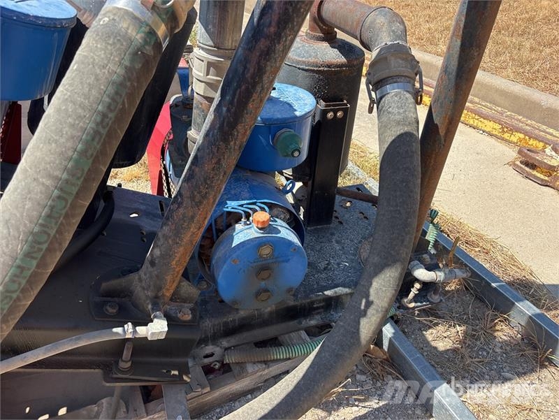 Quantity of (6) Fruitland Truck Blower/Vacuum Pump Ostale kargo komponente