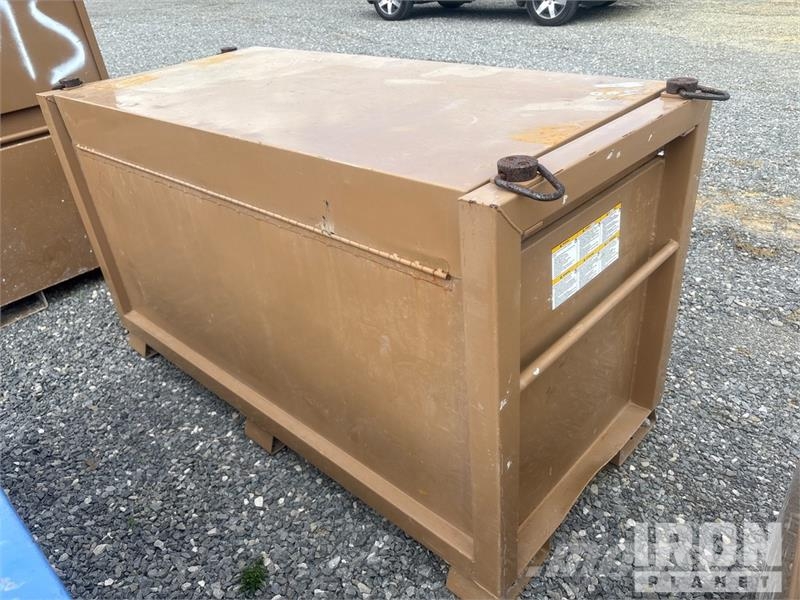  Quantity of (6) Gang Boxes 1010 Drugi deli