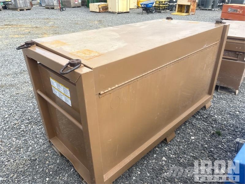  Quantity of (6) Gang Boxes 1010 Drugi deli