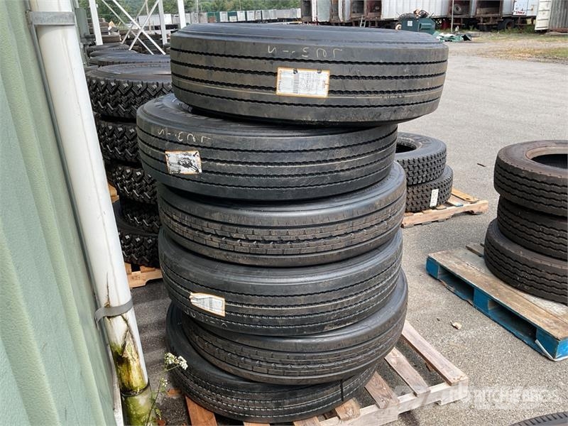Quantity of (6) New Recapped 285/75R24.5 Transport - Övriga