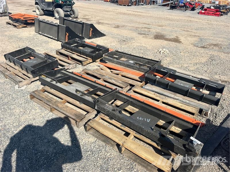 Quantity of (6) PABREAK GCC56 Skid Steer Bale Spe Drugi deli