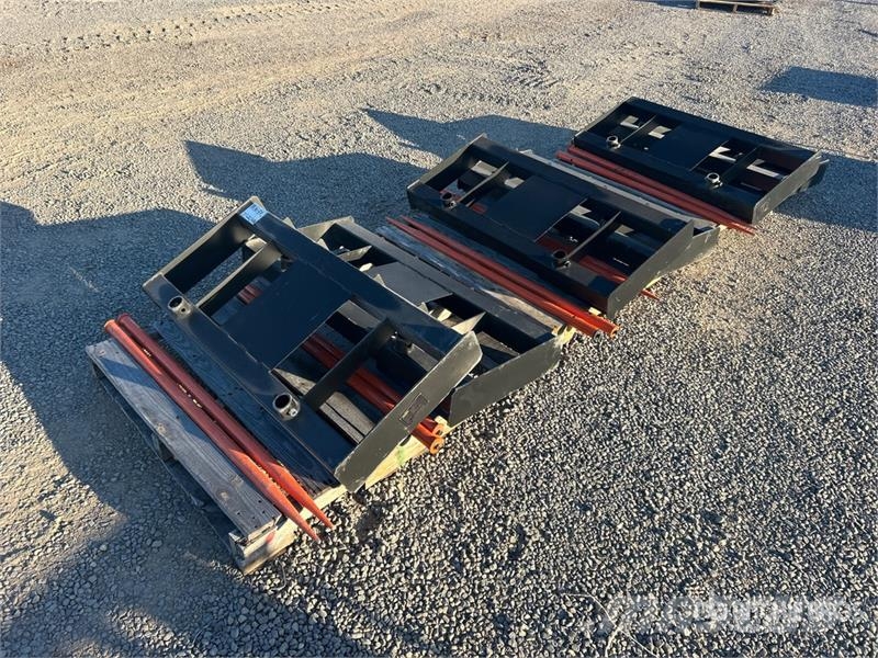  Quantity of (6)  PABREAK GCC56 Skid Steer Bale Spe Drugi deli