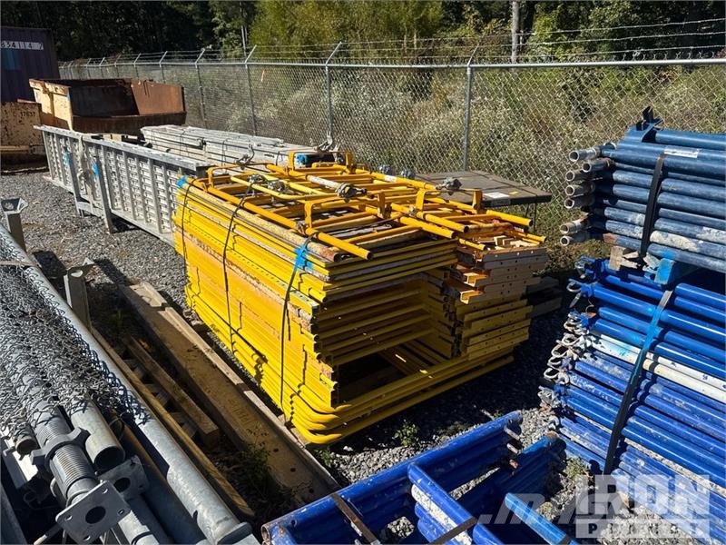 Quantity of (6) Pallets of Scaffolding Gradbeni odri