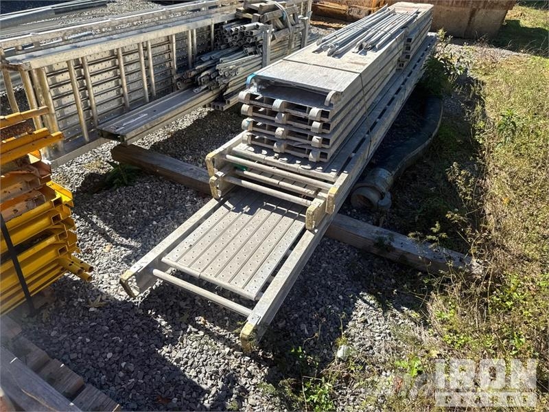 Quantity of (6) Pallets of Werner Scaffolding Gradbeni odri