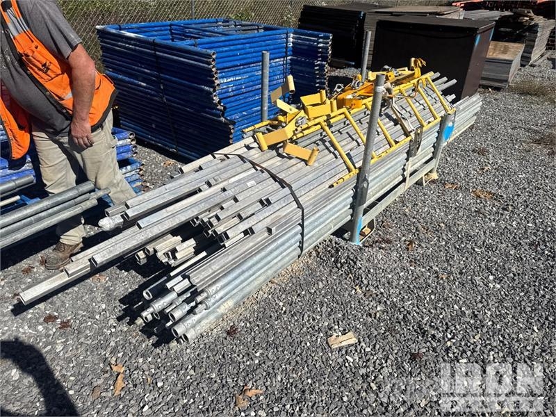 Quantity of (6) Pallets of Werner Scaffolding Gradbeni odri