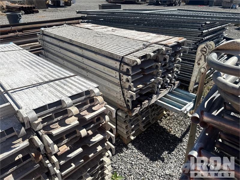 Quantity of (6) Pallets of Werner Scaffolding Gradbeni odri