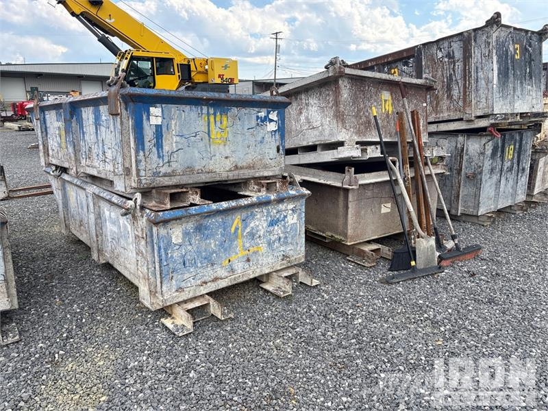 Quantity of (6) Skip Pans 2 ft x 4 ft x 8 ft Outros componentes
