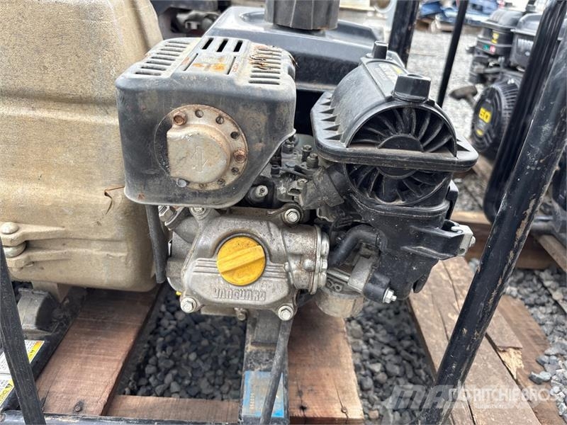 Quantity of (6) Water Pump Vandpumper