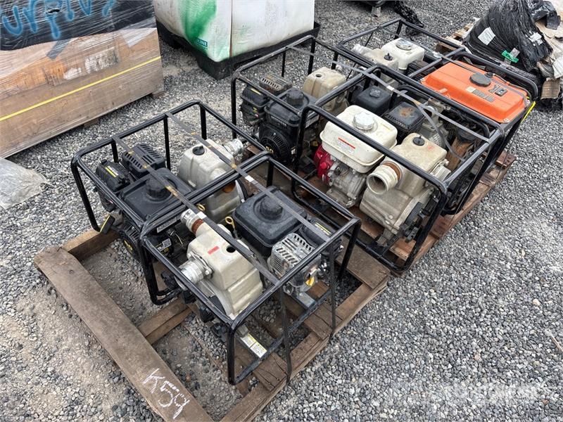 Quantity of (6) Water Pump Vandpumper