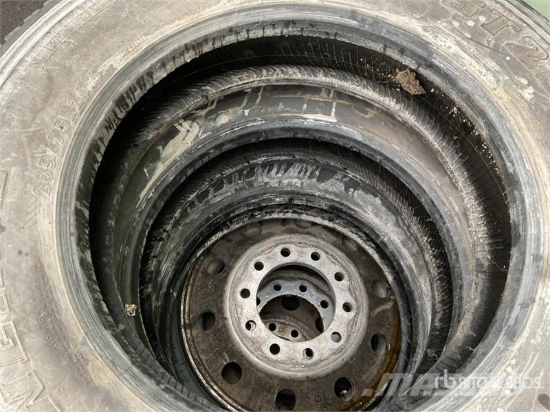 Quantity of (7) 11R24.5 Tires w/(4) Wheels Transport - Inne