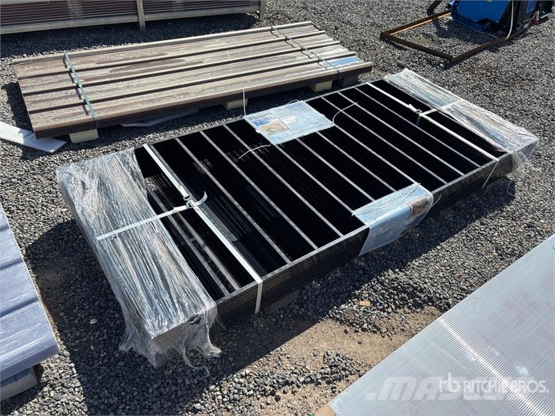  Quantity of 7.9 ft x 3.3 ft Black Galvanized Steel Otra maquinaria agrícola