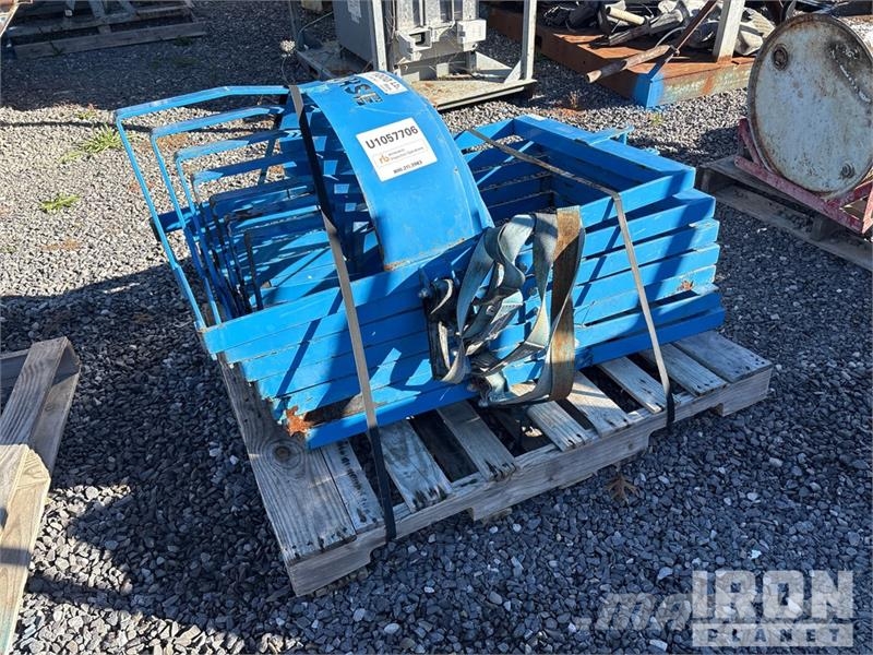 Quantity of (7) Barrel Lifts Outros componentes