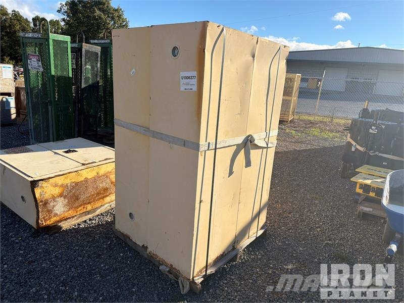  Quantity of (7) Pallets of 43Wx18Dx65-T Fire Cabin Outros componentes
