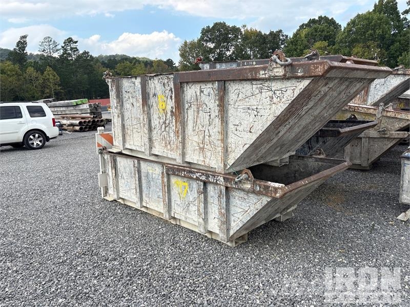 Quantity of (7) Skip Pans 3 ft x 4 ft x 8 ft Outros componentes