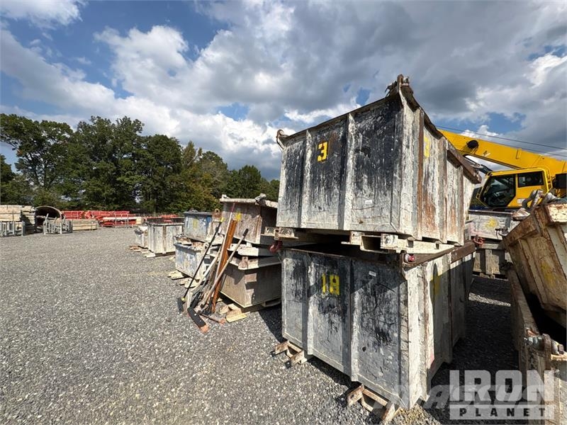 Quantity of (7) Skip Pans 3 ft x 4 ft x 8 ft Outros componentes