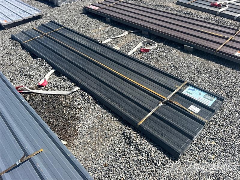 Quantity of (70) 12 ft x 3 ft Black Corrugated Tin Pacēlāji, vinčas un materiālu lifti
