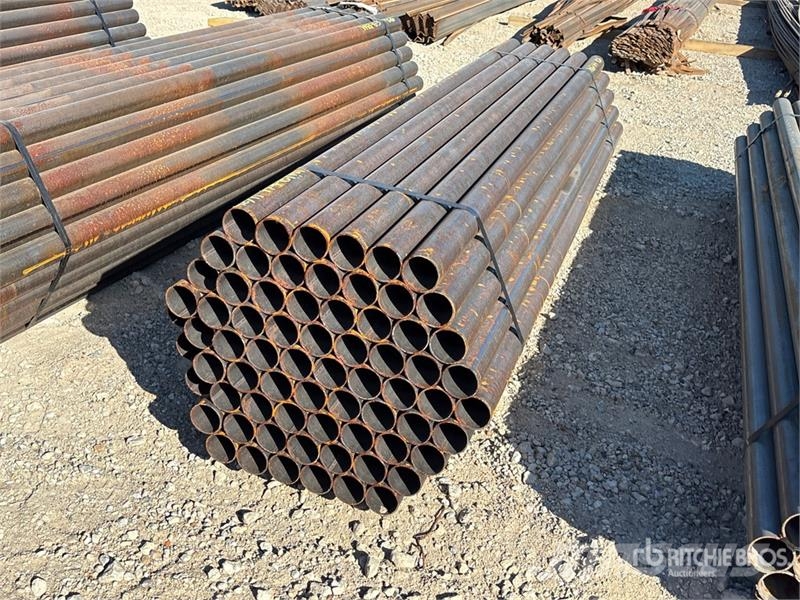 Quantity of (70) 7 ft 2 3/8 Pipe (Unused) Montacargas y elevadores de material
