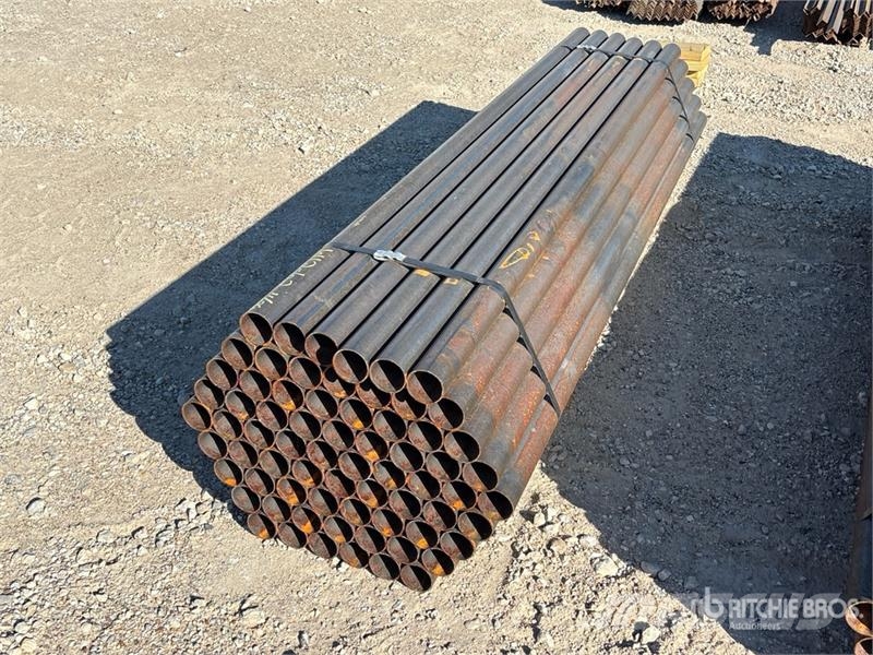  Quantity of (70) 7 ft 2 3/8 Pipe (Unused) Montacargas y elevadores de material